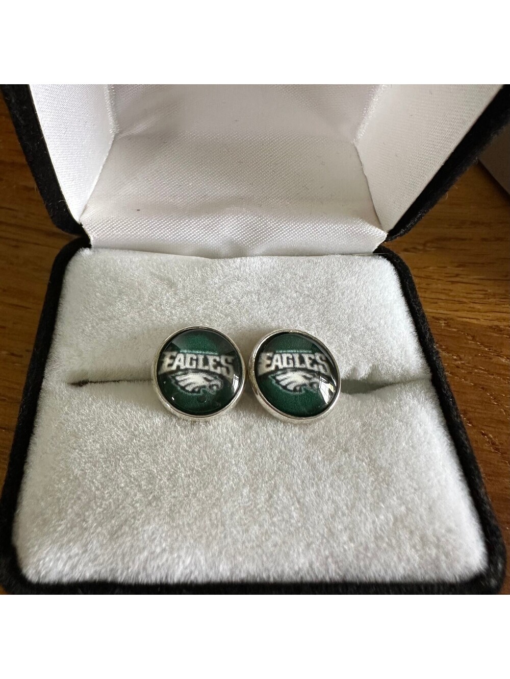 Philadelphia Eagles Logo Glass Cabochon Stud Earrings Silver Tone NFL Fan